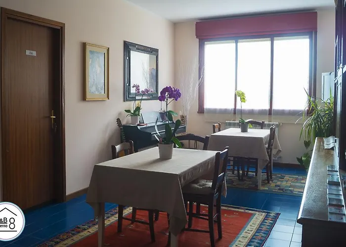 Acomodação com café da manhã  Interno 8